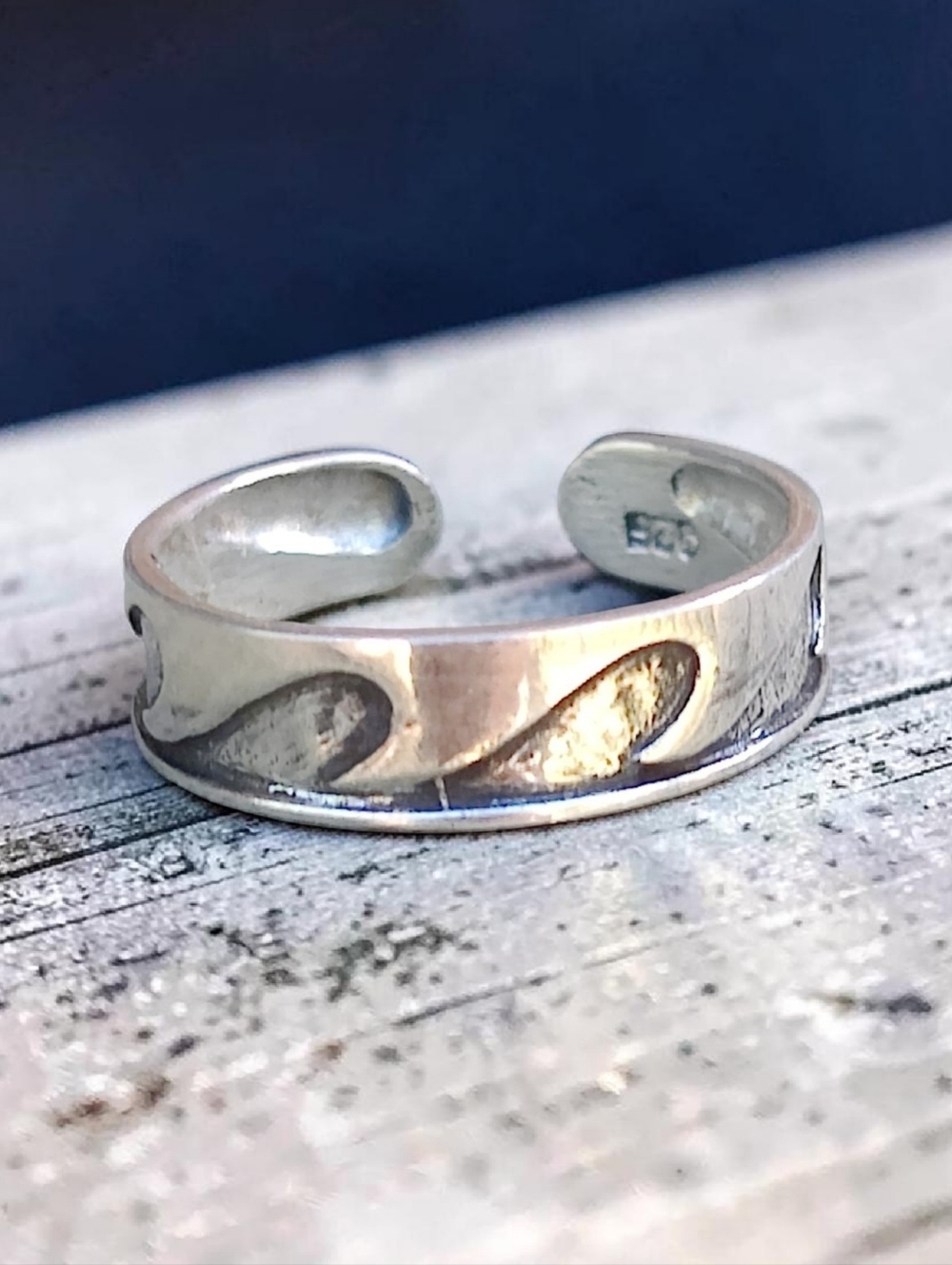 🌊 Vintage Sterling Ocean Waves Toe Ring